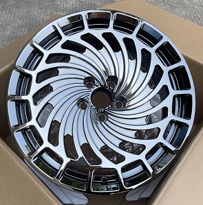 Кованые диски Ju-Tuning HJ0110 чёрный хром R18–R20 5x114.3 на Camry, RAV4, Lexus
