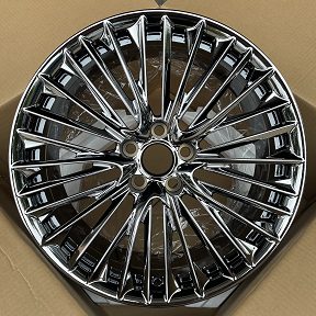 Кованые диски Ju-Tuning HJ0117 чёрный хром R16–R21 6x130 / 5x114.3 / 5x120 / 6x120 на Toyota, Lexus — фото 2