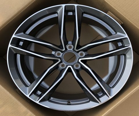 Кованые диски Ju-Tuning HJ0168 чёрный глянец R20 5x120 на Toyota, Lexus