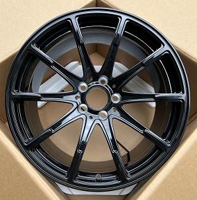 Кованые диски Ju-Tuning CH0301 чёрный глянец R22 6x139.7 на Prado, Hilux, Tank 300