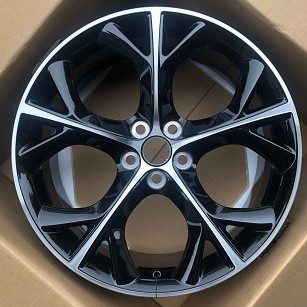 Кованые диски Ju-Tuning HJ07 чёрный глянец R19–R20 5x108 на Jaguar, Volvo, Zeekr