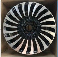 Кованые диски Ju-Tuning DS178L чёрный глянец R22 6x135 на Jaguar, Volvo, Zeekr