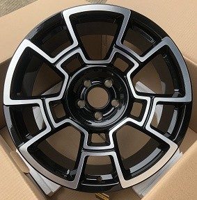 Кованые диски Ju-Tuning HJ0082 чёрный глянец R17–R21 5x112 / 5x114.3 / 5x120 на Mercedes C/E/S, GLC, GLE — фото 2