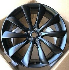 Кованые диски Ju-Tuning HJ0215 чёрный мат R20–R22 5x120 / 5x114.3 на Tesla S/X, NIO, Hongqi