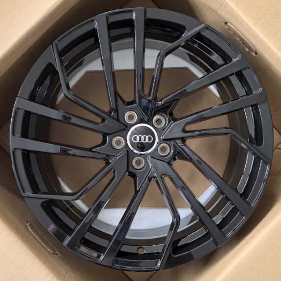 Кованые диски Ju-Tuning RGWA1758 чёрный глянец R19–R20 5x112 на Audi A4-A8/Q7, VW