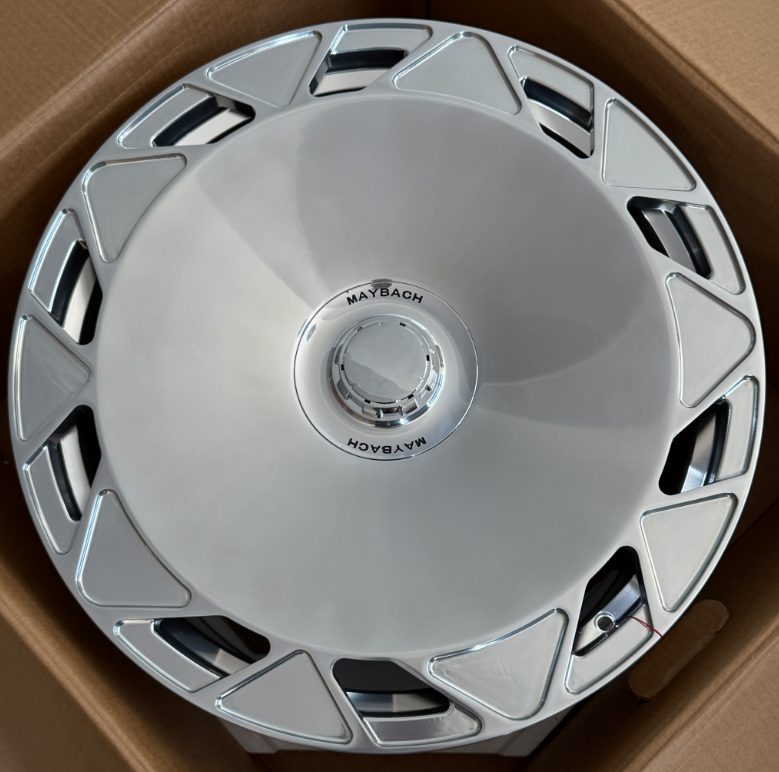 Кованые диски Ju-Tuning RGWX1321 полировка R22–R23 5x112 на Mercedes C/E/S, GLC, GLE