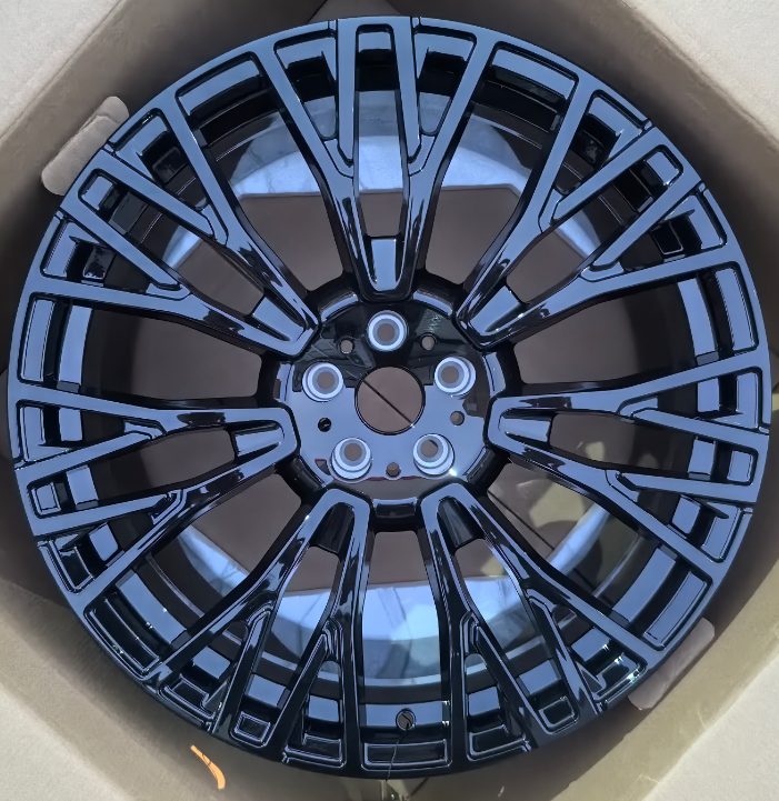 Кованые диски Ju-Tuning RGWA2213578 чёрный глянец R21 5x112 на BMW G-серии, X3-X7