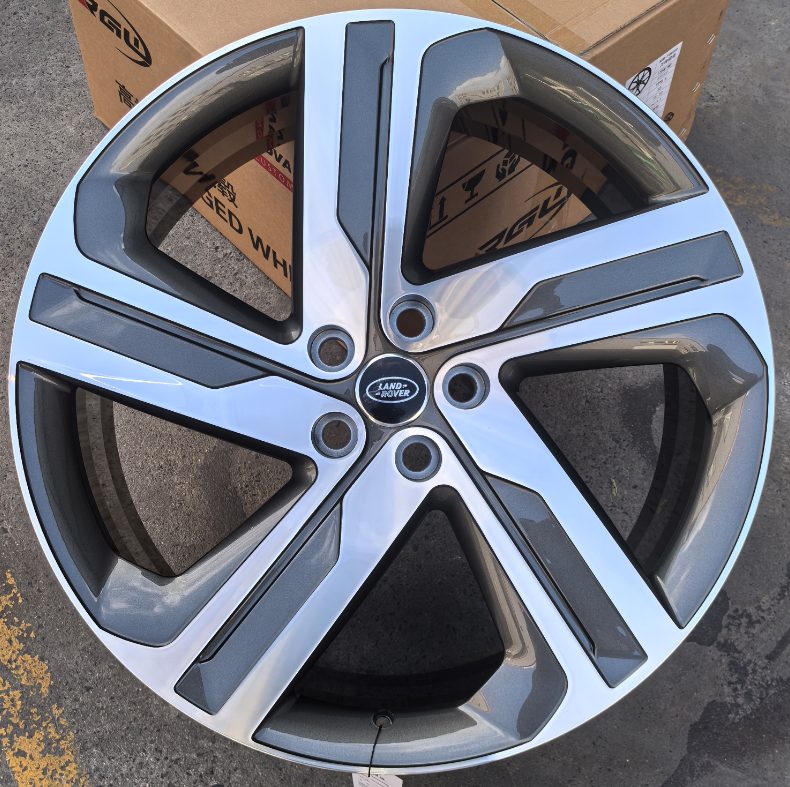 Кованые диски Ju-Tuning RGWA3918 графит gunmetal R22 5x120 на Range Rover, Defender