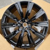 Кованые диски Ju-Tuning RGWC377 чёрный глянец R21–R23 5x120 на Range Rover, Defender