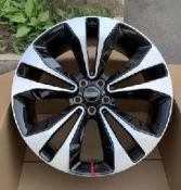 Кованые диски Ju-Tuning RGWQ001 чёрный глянец R22 5x120 на Range Rover, Defender