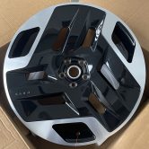 Кованые диски Ju-Tuning RGWC487 чёрный глянец R22 5x120 на Range Rover, Defender