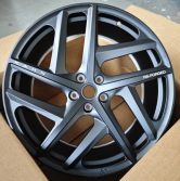 Кованые диски Ju-Tuning RGWC238 чёрный мат R22 5x120 на Range Rover, Defender