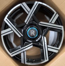 Кованые диски Ju-Tuning RGWA1748L чёрный глянец полированная лицевая часть R22 5x112 на Bentley, Rolls-Royce