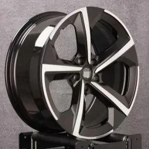 Кованые диски Ju-Tuning RL6508 чёрный глянец R19 5x114.3 на AITO, Li Auto, Xiaomi, Zeekr