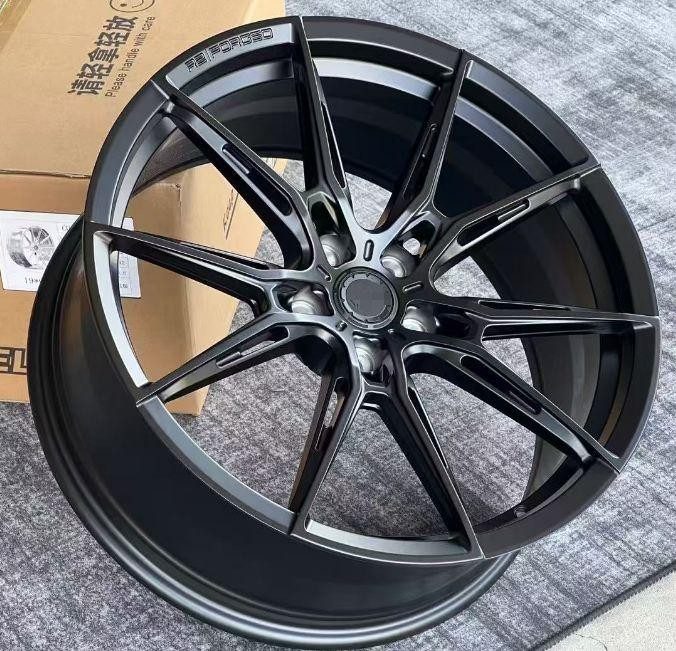 Кованые диски Ju-Tuning BRL8813 матовая бронза R20 5x112