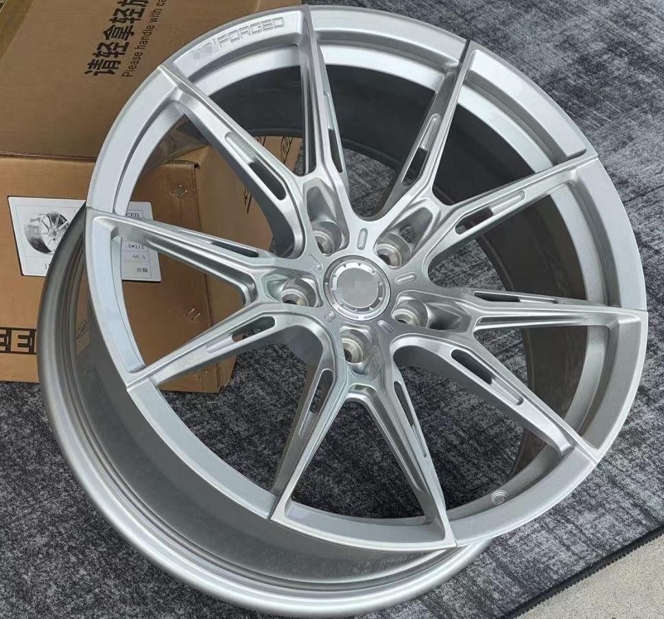 Кованые диски Ju-Tuning RL9138 чёрный мат R20 5x112