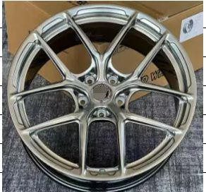 Кованые диски Ju-Tuning RL8206 чёрный глянец R20 5x112