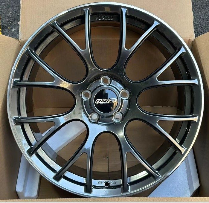 Кованые диски Ju-Tuning NFRL305 чёрный глянец повышенного блеска R19 5x114.3